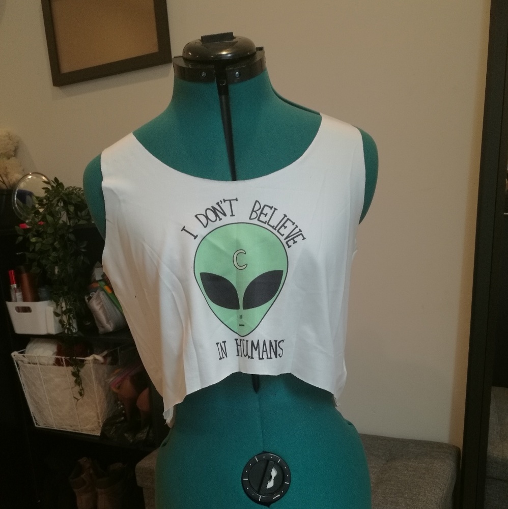 "I don't believe in humans" crop top